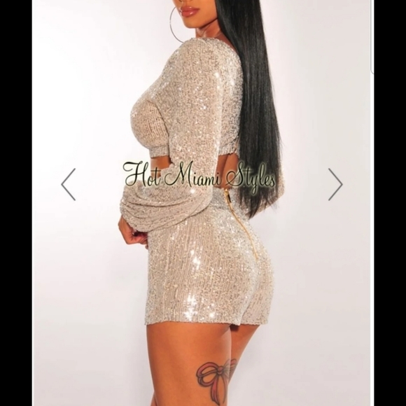 #5 🦋GORGEOUS 2 piece set💗 - Picture 2 of 5